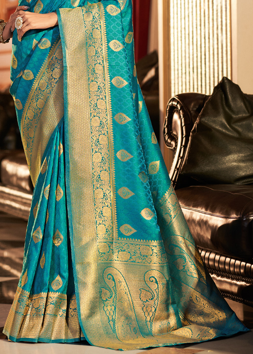 Katan Banarasi Silk Saree in Bottle Green, Black and Antique Gold | Bengal  Looms